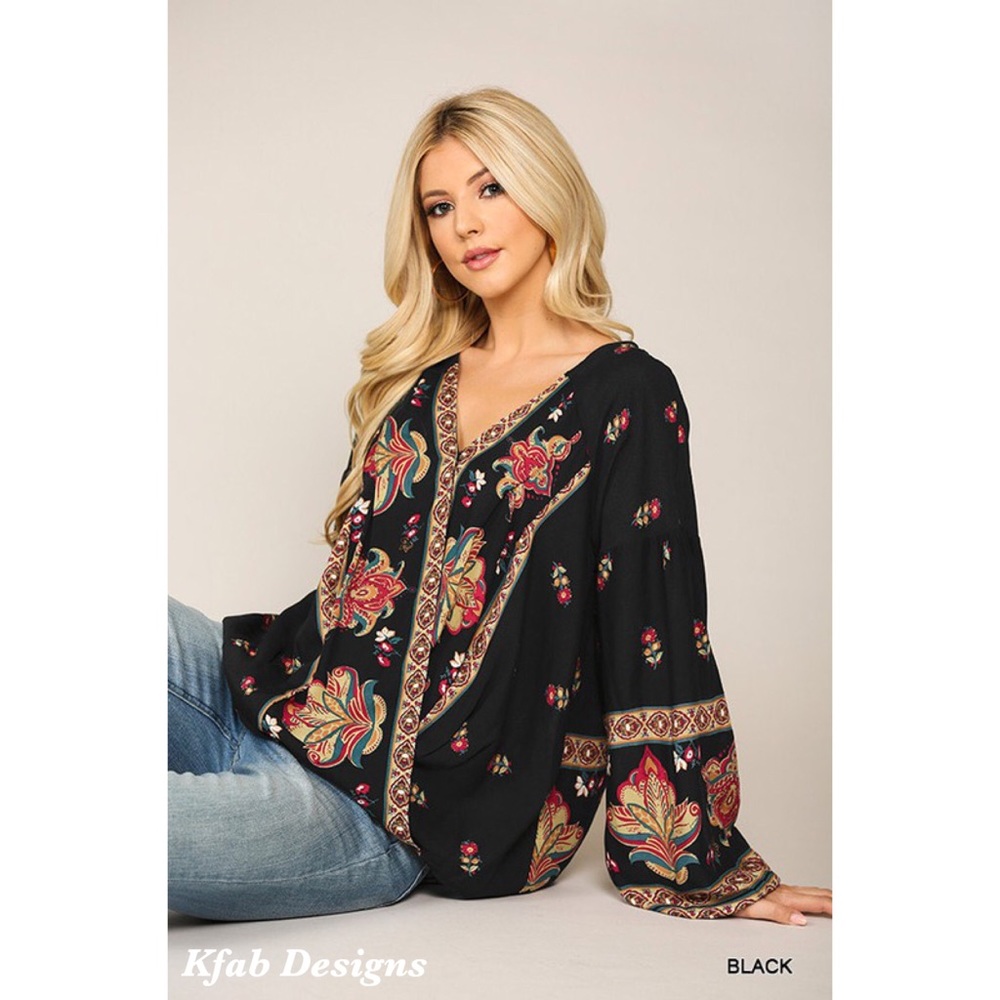LAST 1! ❤️Surplice Tribal Border Printed Hi Lo Top - Picture 2 of 7